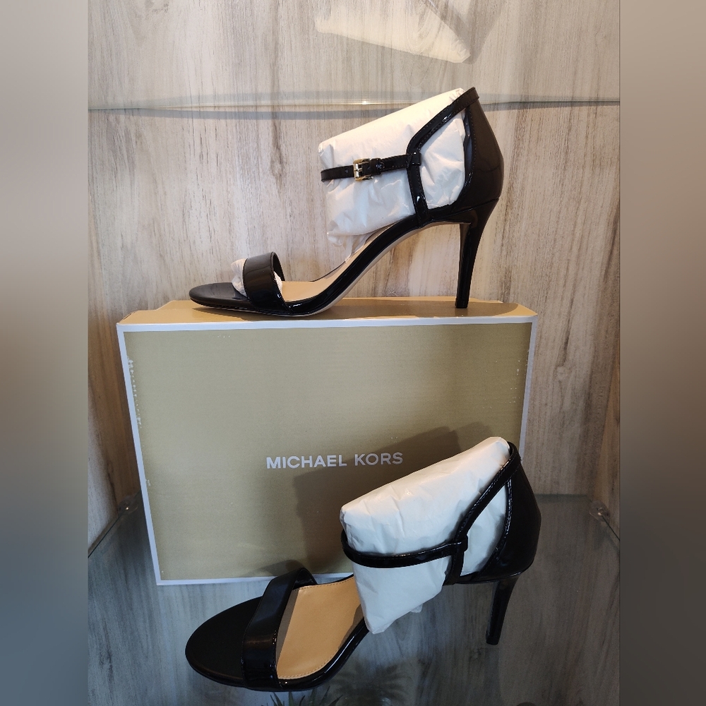 Michael Kors  Black Simone Mid Sandal Patent Heels Different SZ 3" Heels